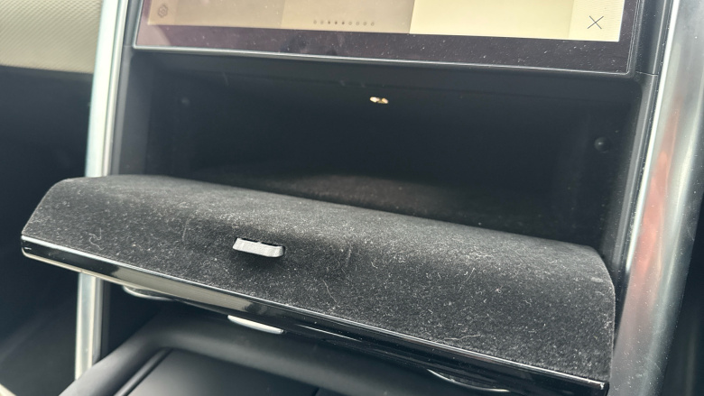 Land Rover Discovery 3.0 D300 Metropolitan Edition 5dr Auto Diesel Station Wagon